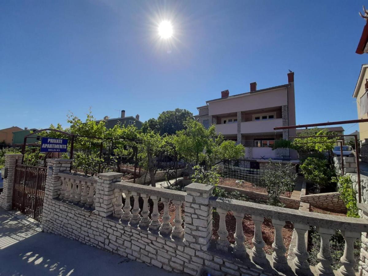 Apartments Renato Muzic Cres Exterior foto